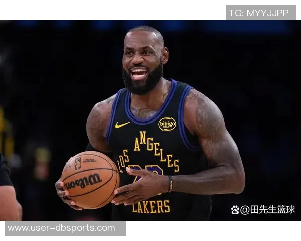 詹姆斯二月份三分命中率创生涯新低赛季表现令人担忧